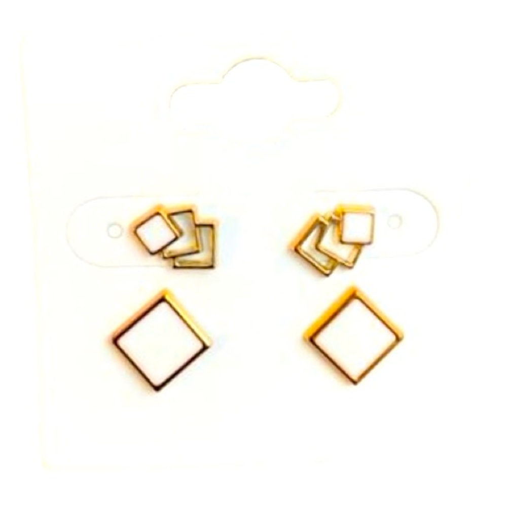 2 Pack Stud Earrings. Acrylic Backing. White & Gold Set - Picture 1 of 4